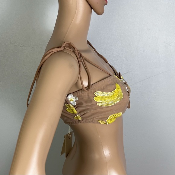 NEW FOR LOVE & LEMONS REVOLVE EMBROIDERED KNOT FRONT CROP TOP - Picture 5 of 9